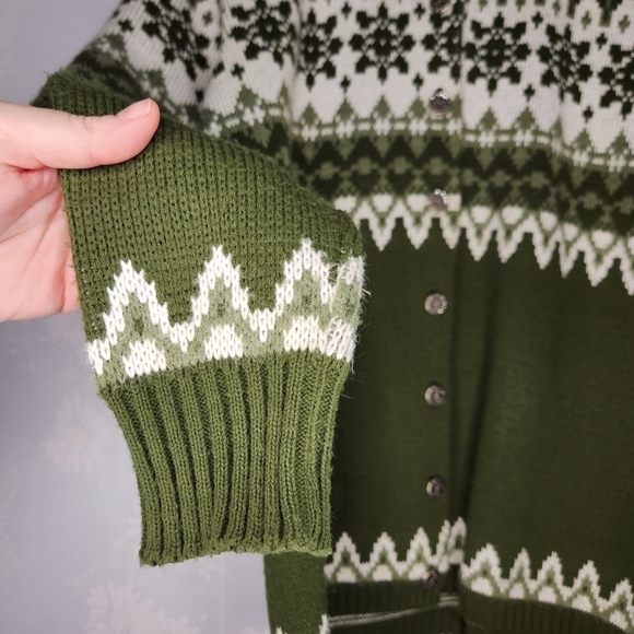 Vintage Green Fair Isle Knit Cardigan Cozy Sweater Medium - Picture 5 of 12